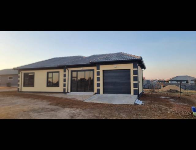3 BEDROOM HOUSE FOR SALE IN KLERKSOORD